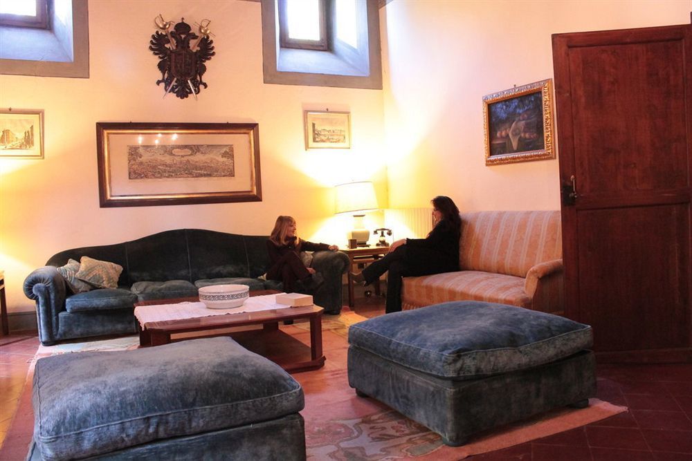 Castello Di Tavolese Hotel เชร์ตาลโด ภายนอก รูปภาพ