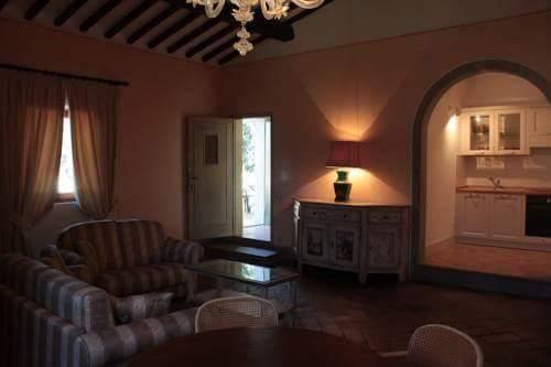 Castello Di Tavolese Hotel เชร์ตาลโด ภายนอก รูปภาพ